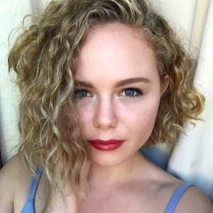 Meet your Posher, Rae